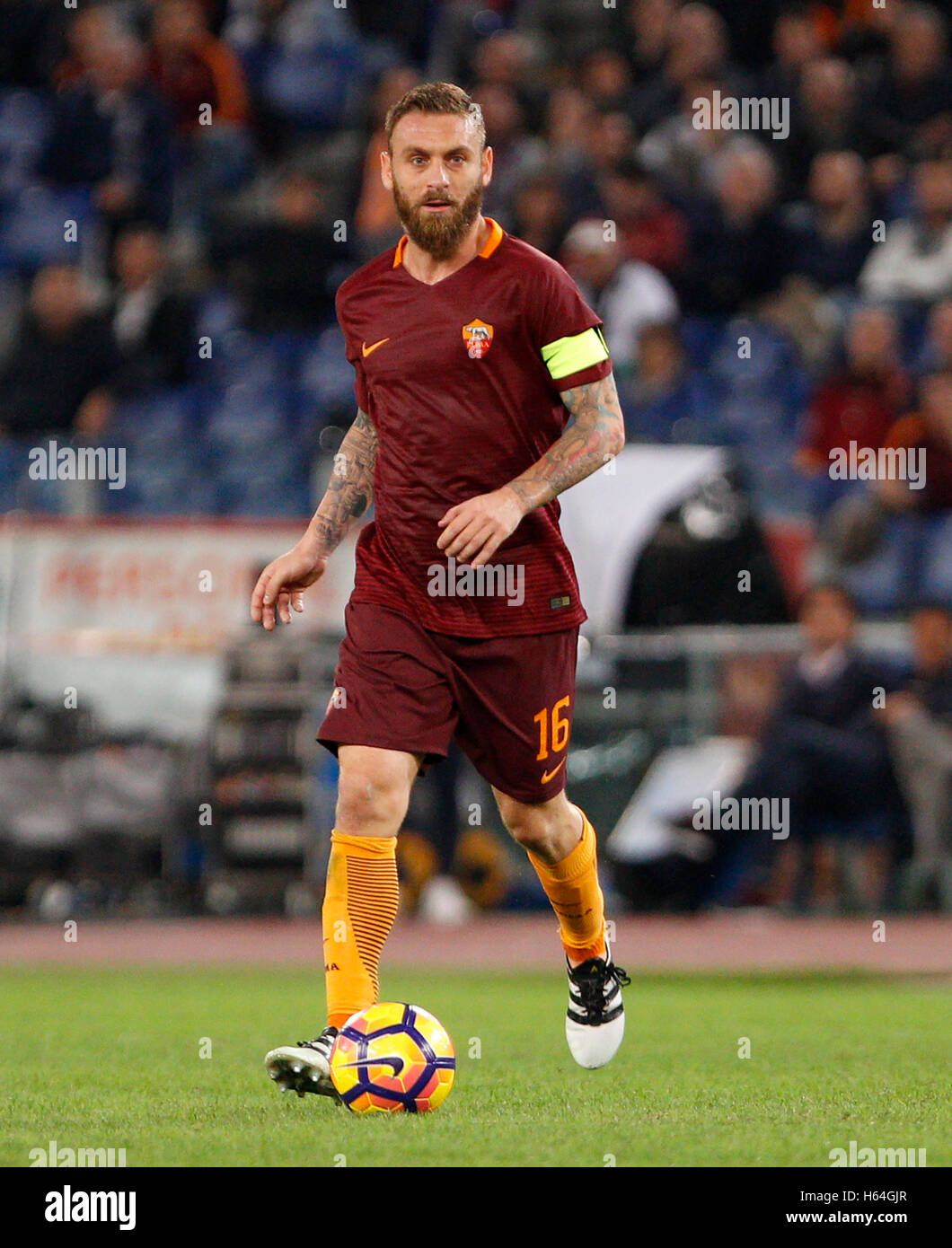 Napoli's win at Roma moves Antonio Conte's side up to second in Serie A.  Roma could have gone top themselves with a victory. The result means the  top four in Serie A, image size:1060x1390