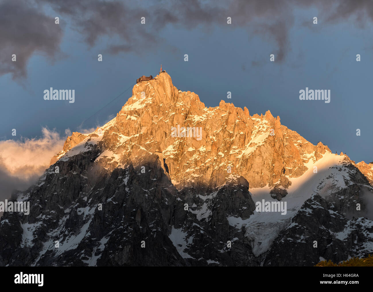 France aiguille du midi hi-res stock photography and images - Alamy