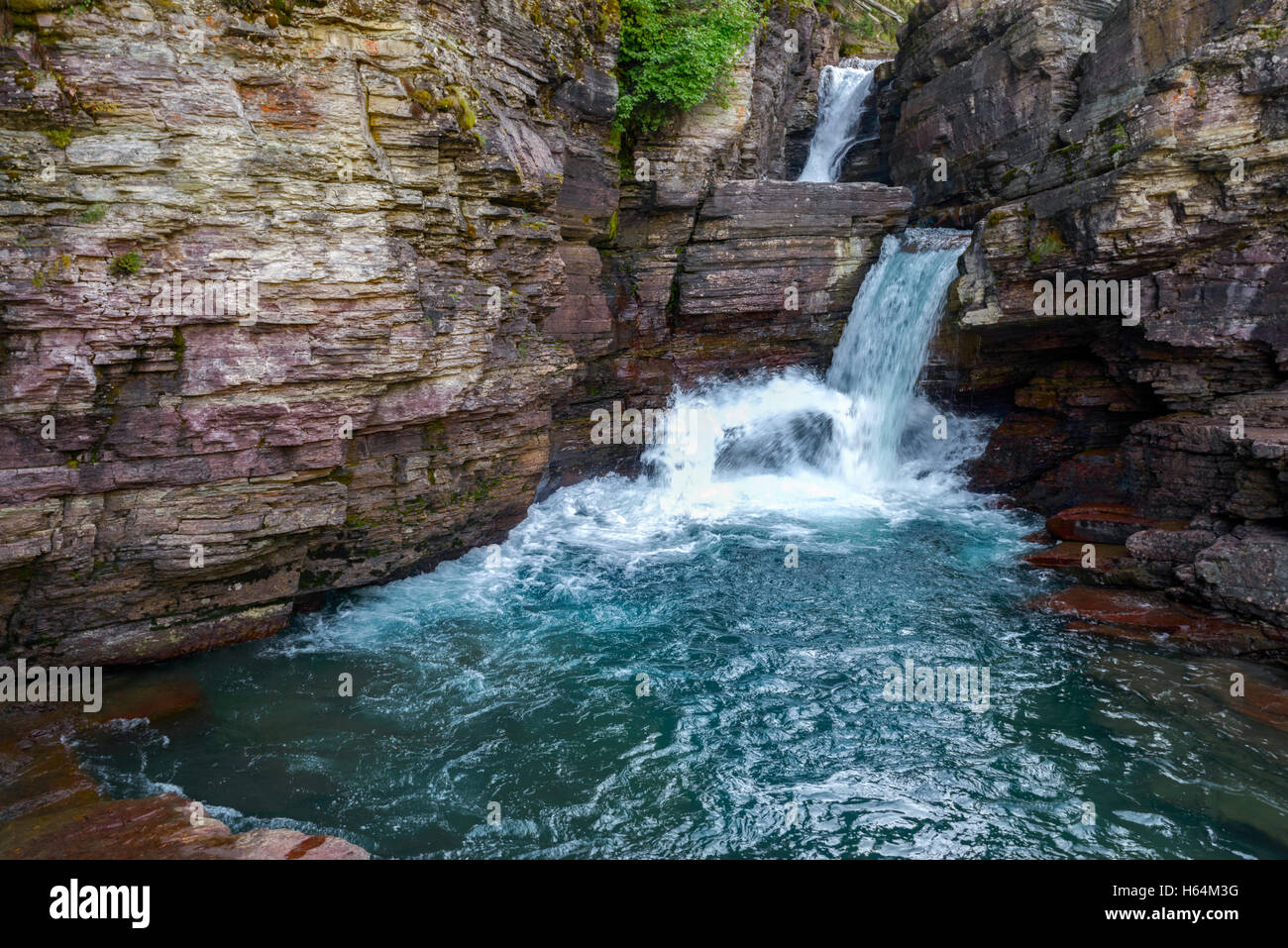 St mary falls glacier national park hi-res stock photography and images ...