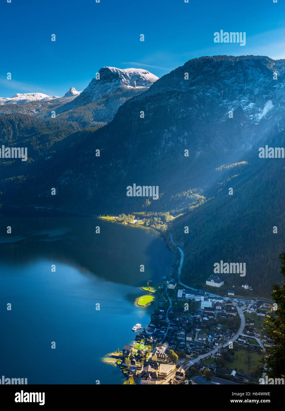 Hallstaettersee, Lake Hallstatt, Hallstatt, Salzburg, Austria, Europe Stock Photo