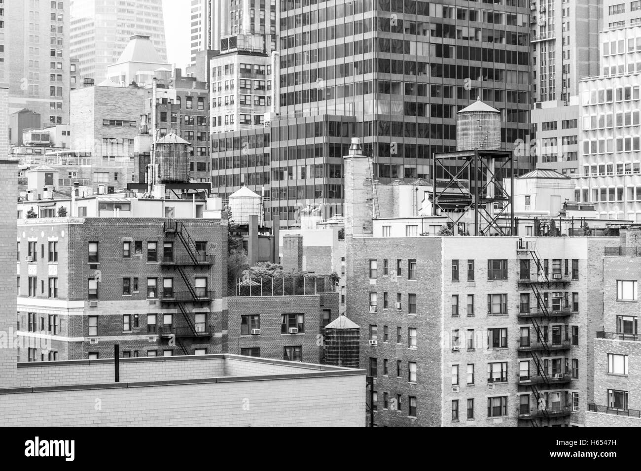 Water towers are iconic in the skyline of NYC Stock Photo Alamy