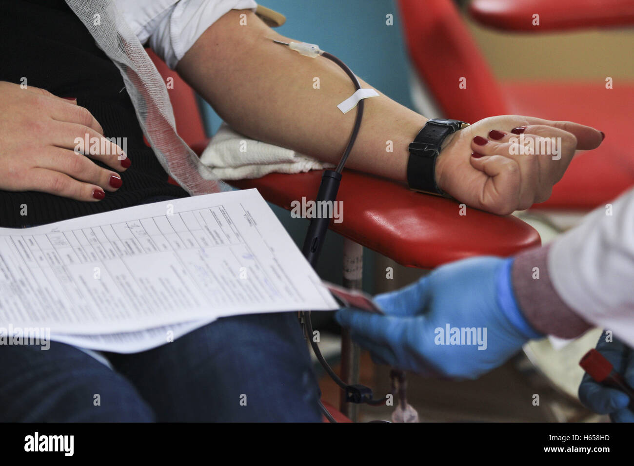 Woman receiving blood donation hi-res stock photography and images - Alamy
