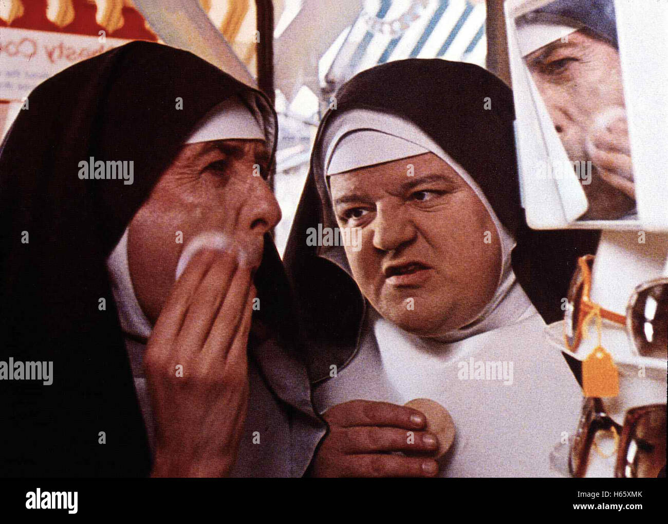 Nonnen auf der Flucht, UK 1990 aka. Nuns on the Run, Director: Jonathan ...