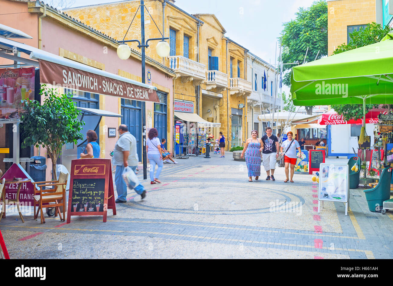 The border crossing at the Ledra street which links north (controled by  Northern Cyprus) and South Nicosia Stock Photo - Alamy