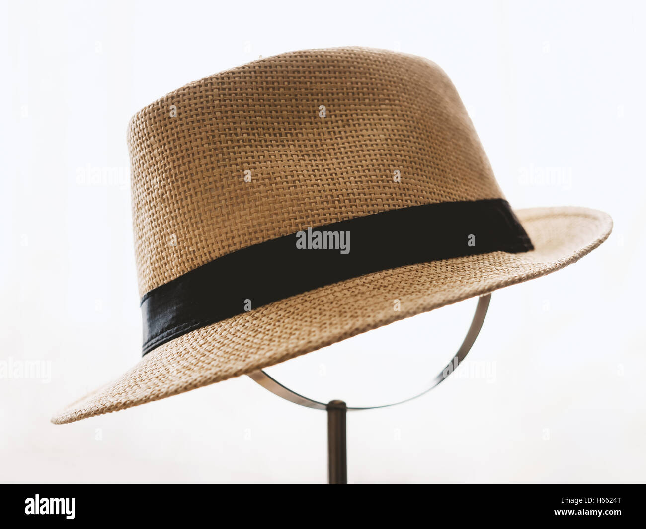 Vintage straw hat Stock Photo Alamy