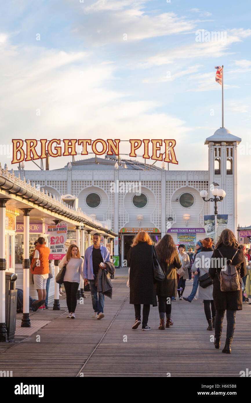 People at the entrance to Brighton Pier ( East Pier ), Brighton, East Sussex, England UK Stock Photo