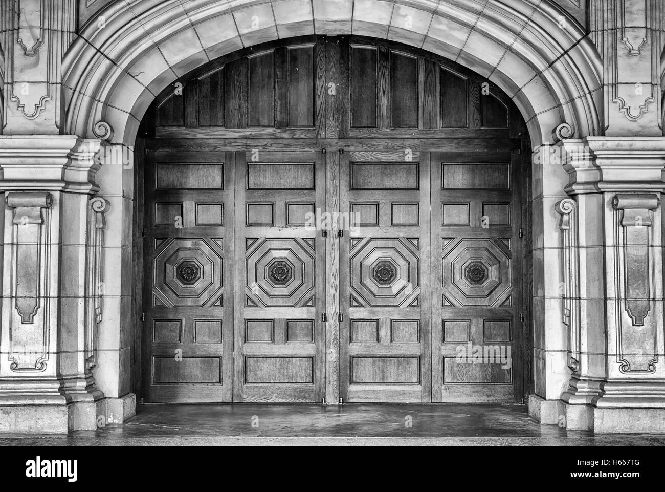 Arch white door Black and White Stock Photos & Images - Alamy