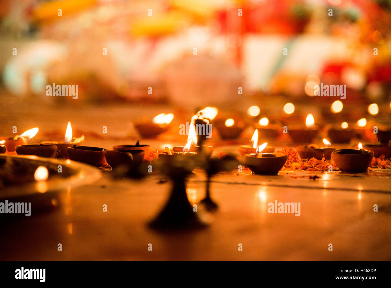 Diwali Oil Lamps High Resolution Stock Photography and Images Alamy