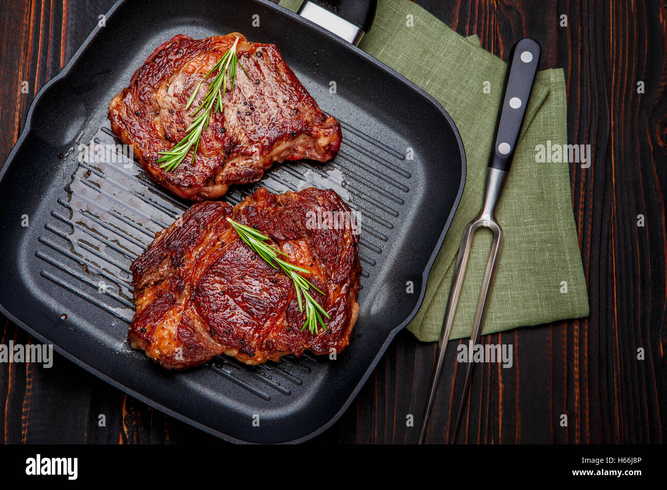 Roasted organic shin of beef meat Stock Photo - Alamy