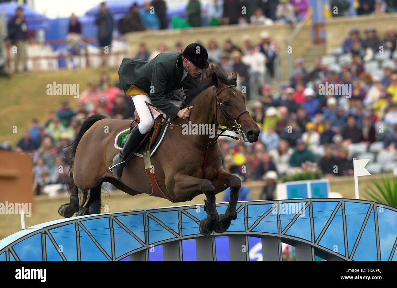 Olympic Games, Sydney 2000, Andre Johannpeter (BRA) riding Calei Stock Photo Alamy
