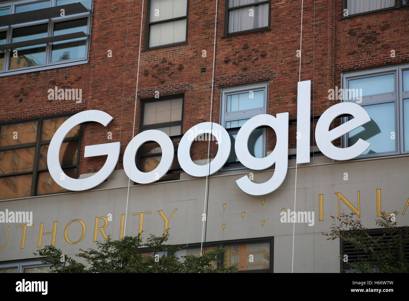 Google in Chelsea, Manhattan, New York, USA Stock Photo