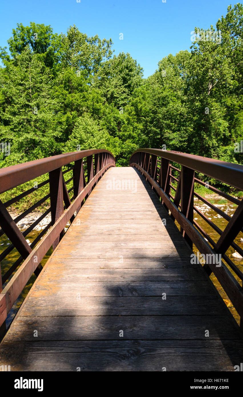 Climbing west virginia seneca rocks hi-res stock photography and images ...