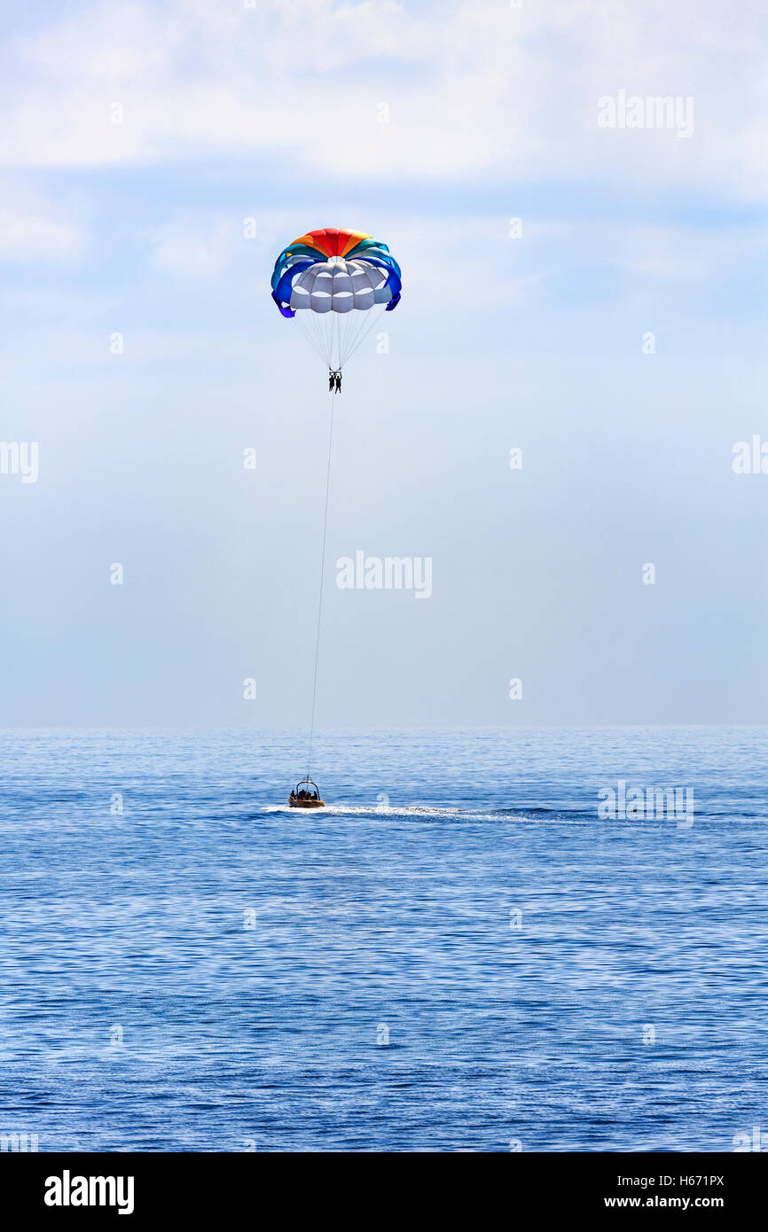Algarve, Portugal, Parasailing blue sea sky Stock Photo Alamy