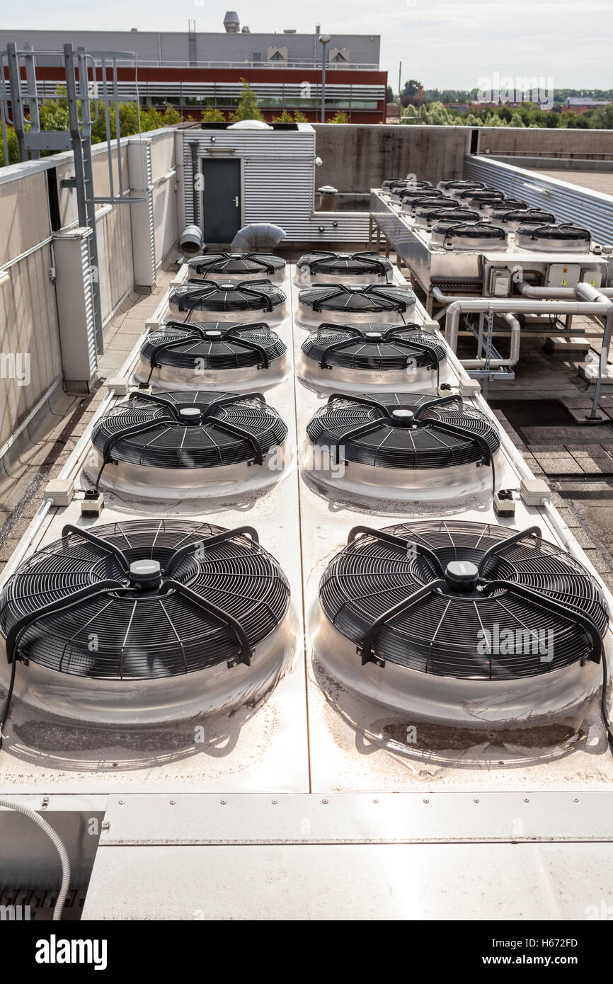 on an flat roof there cooling air conditioning Stock Photo Alamy