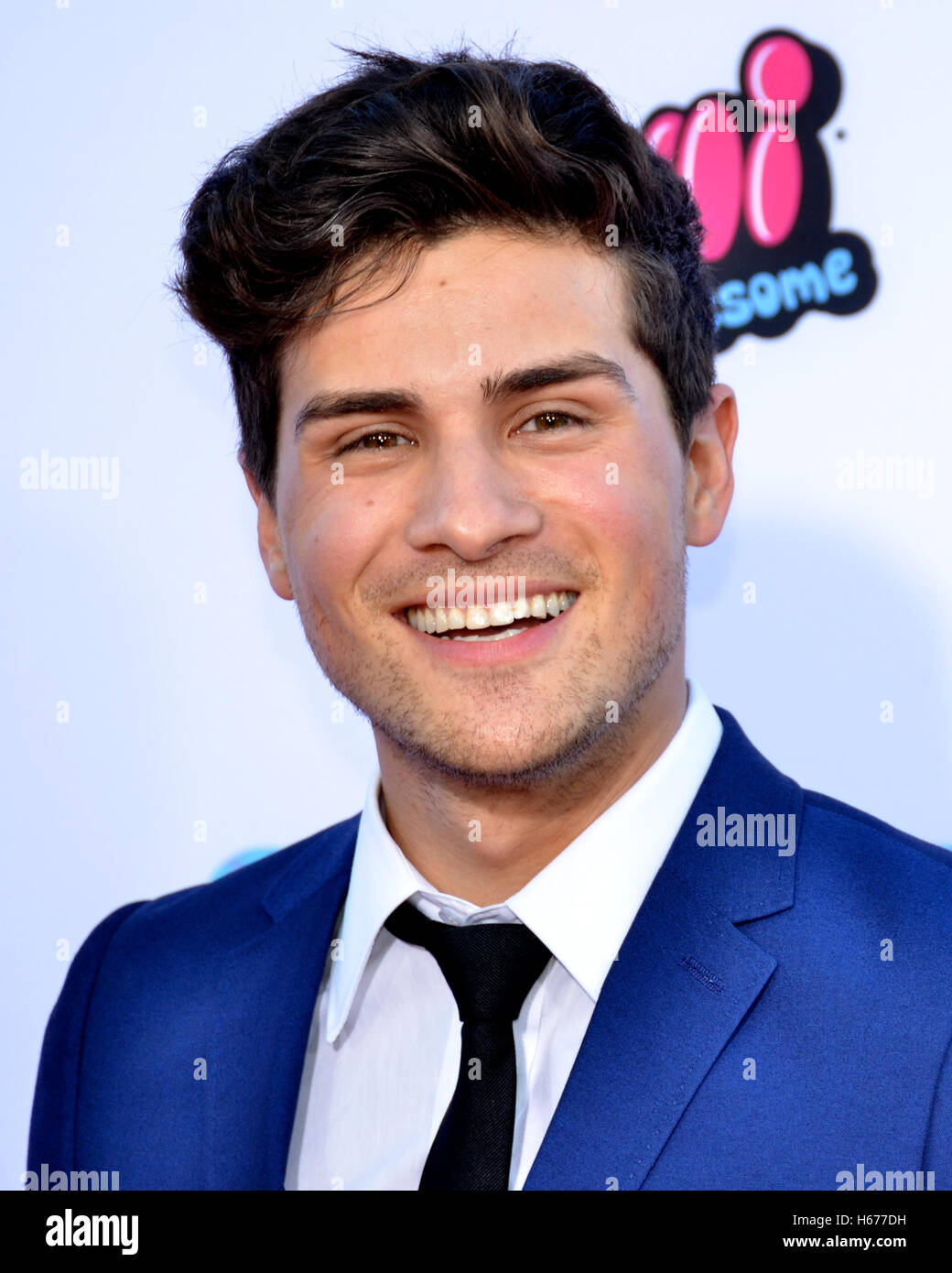 Anthony Padilla’s Net Worth, Measurements & Glamorous Life