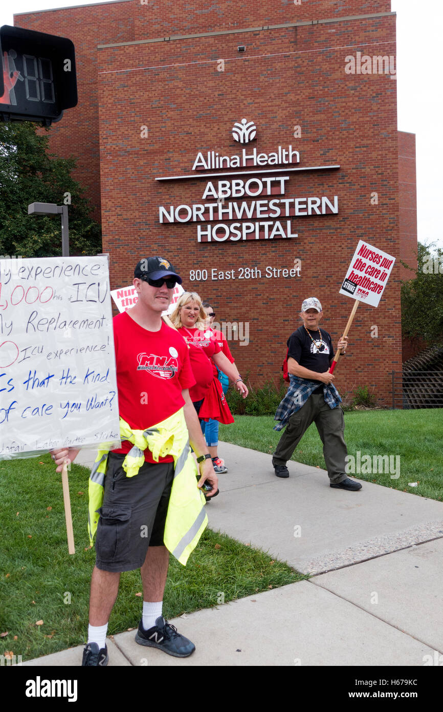 Nurses picketing at Abbot Northwestern Hospital striking Allina Health for better health benefits. Minneapolis Minnesota MN USA Stock Photo