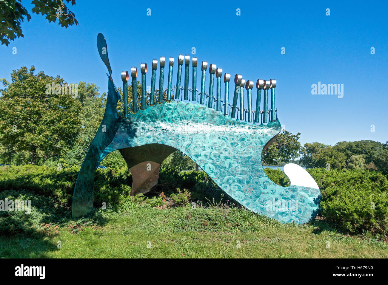 Abstract kinetic sculpture hi-res stock photography and images - Alamy