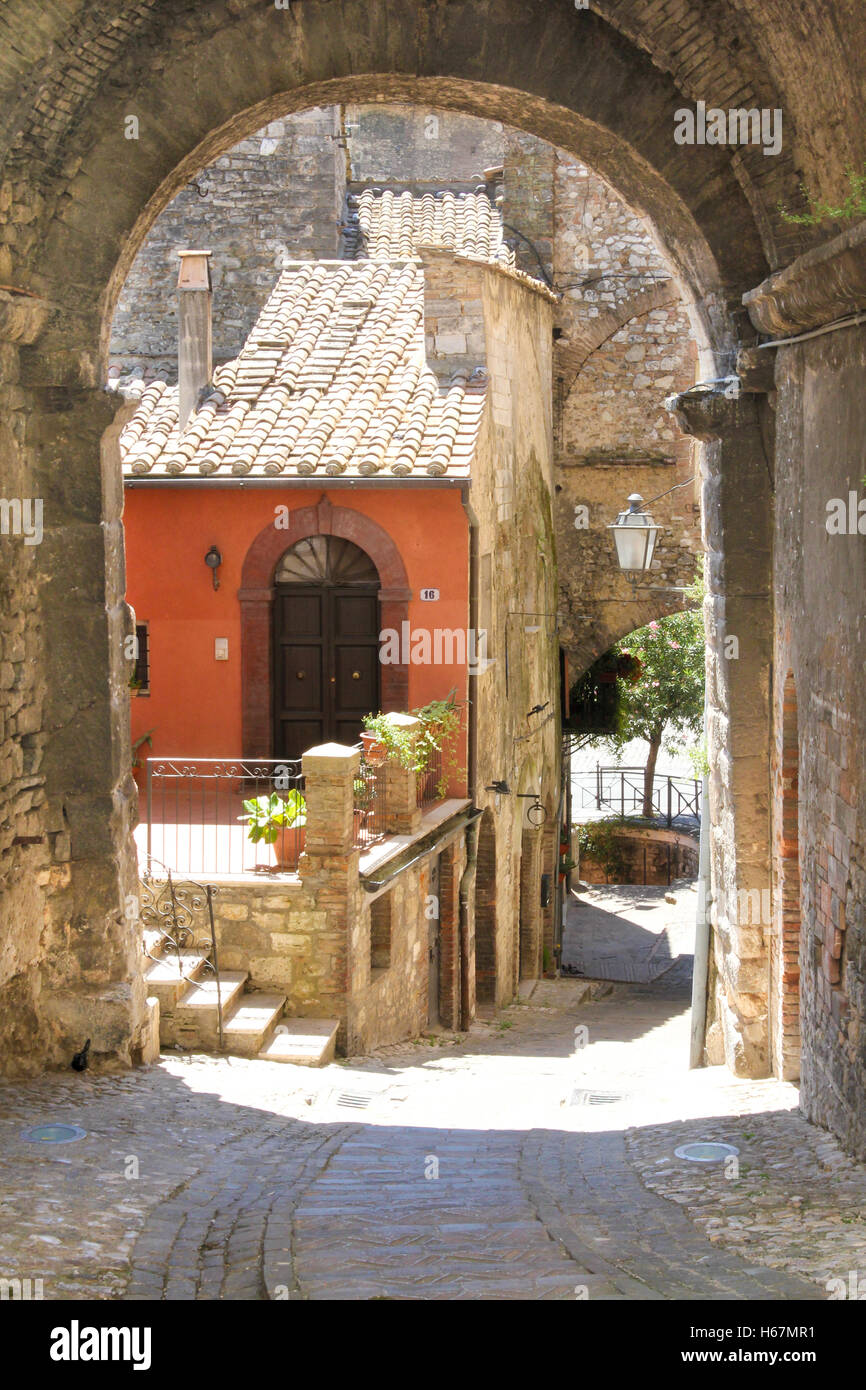 View through arch to house beyond, Narni, Umbria, Italy Stock Photo