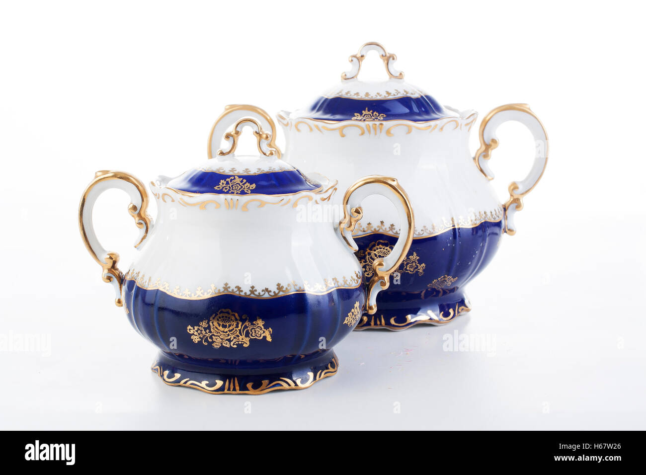 hungarian,porcelain,ceramic,famous,teapot,tea bowl,sugar,bowl,cutlery