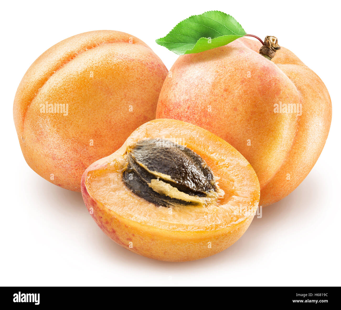 Ripe apricot fruits and apricot slice. Clipping paths Stock Photo Alamy