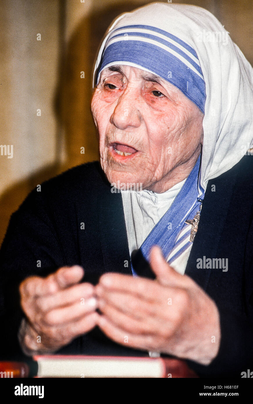 Santa Teresa of Calcutta, born Anjezë Gonxhe Bojaxhiu ([aɲɛzə ɡɔndʒɛ bɔjadʒiu]; Skopje, August 26, 1910 - Calcutta, September 5, 1997) Stock Photo