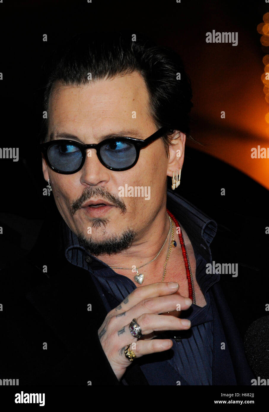 Actor Johnny Depp arrives at the Maltin Modern Master award tribute ...
