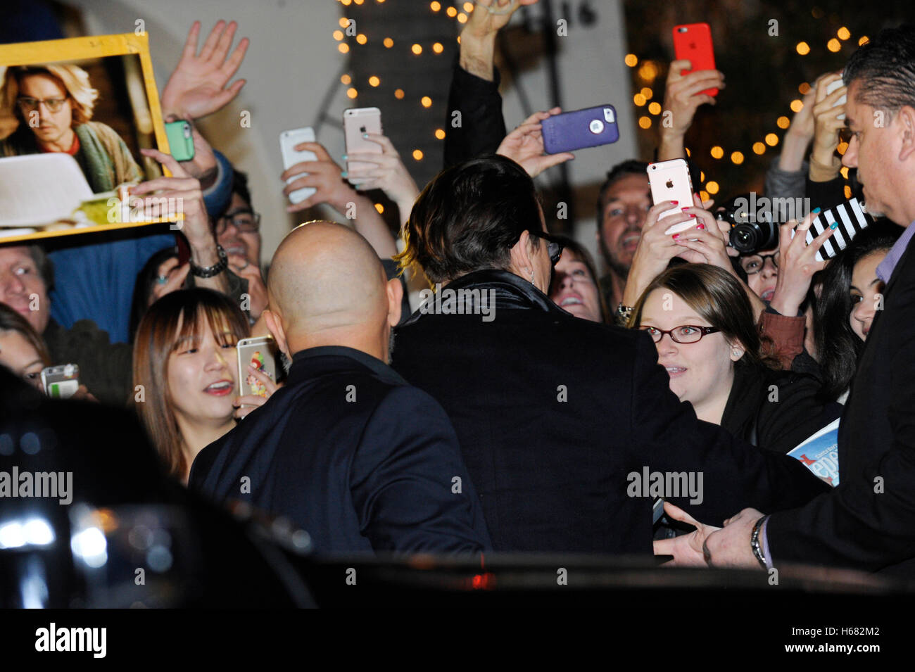 Actor Johnny Depp with his fans at arrives for the Maltin Modern Master ...