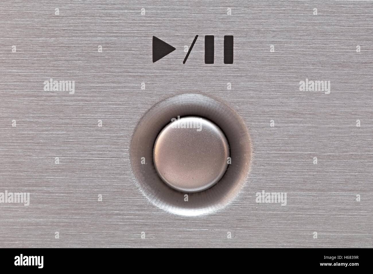 Play and Pause button Stock Photo - Alamy