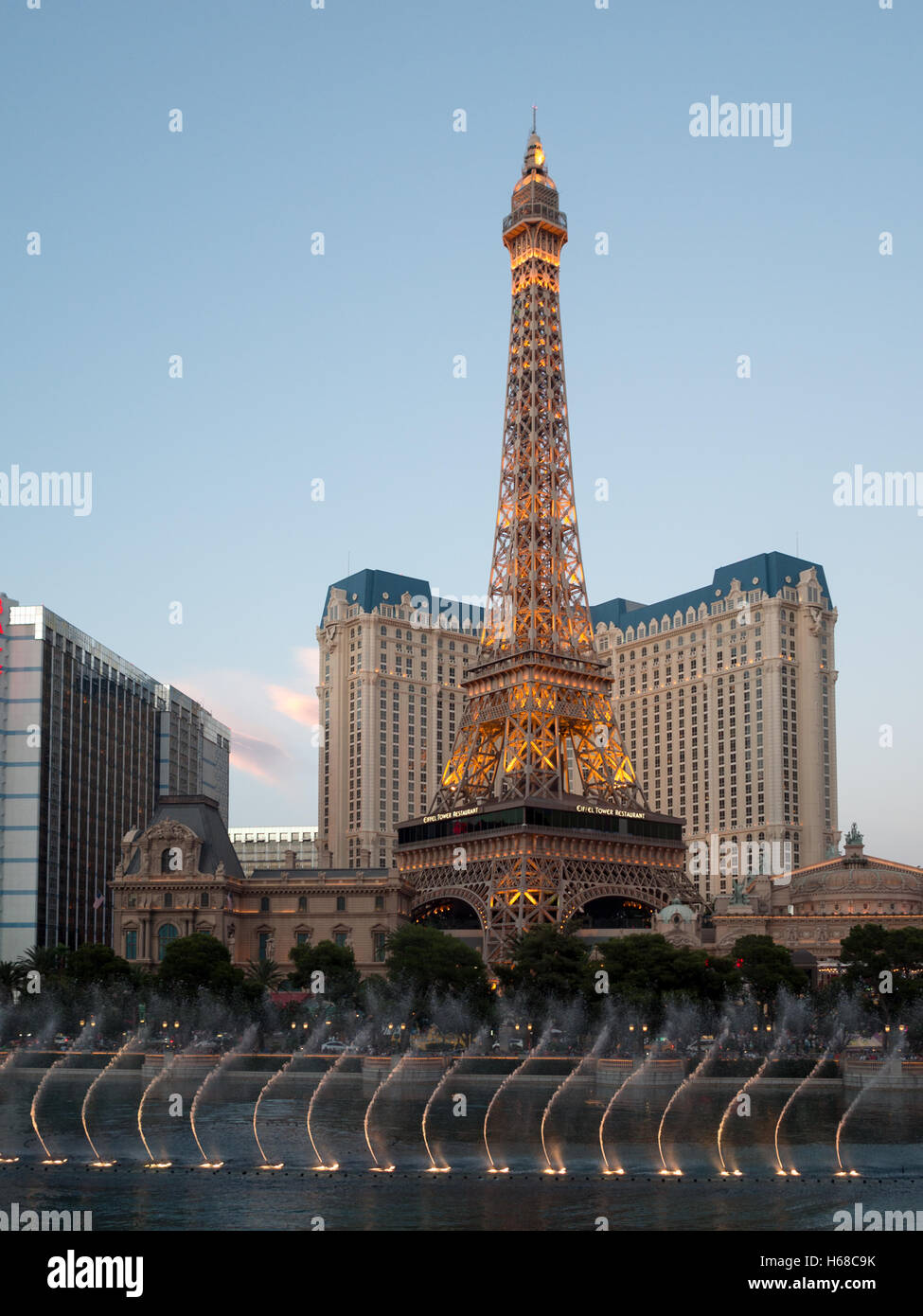 Bellagio Hotel and Casino fountains light show with Paris Las Vegas