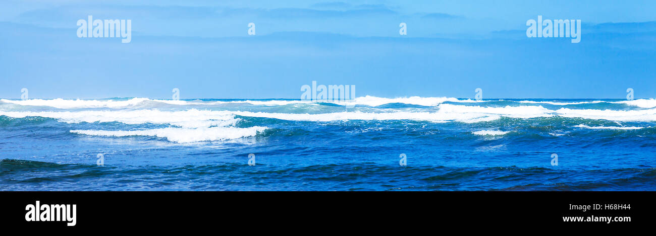 Waves on Atlantic ocean Stock Photo