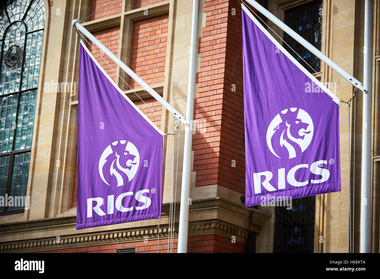 Rics headquarters parliament square hi-res stock photography and images ...