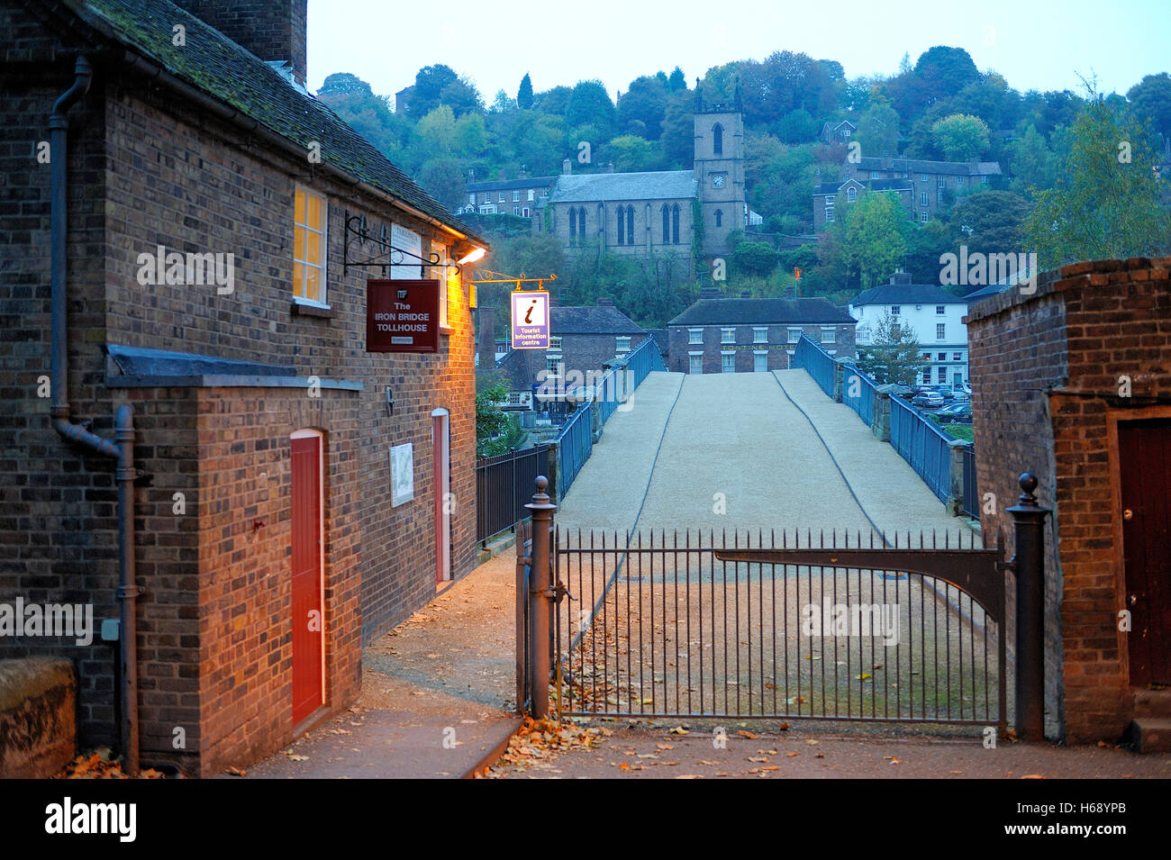 Looking across the Iron Bridge early in the morning, Ironbridge, Shropshire, England, United Kingdom, Europe Stock Photo