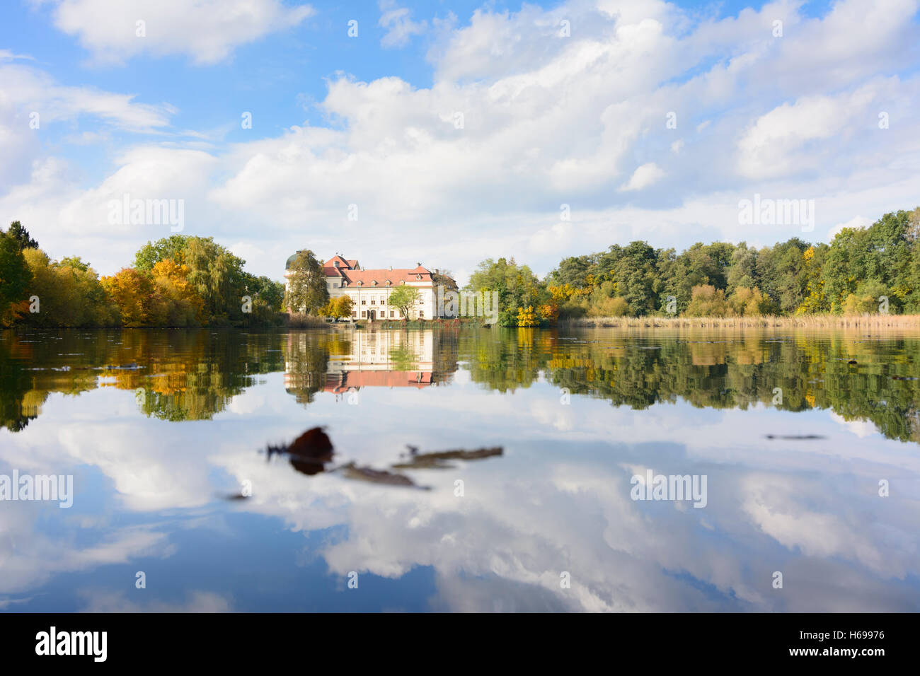 Hardegg: Riegersburg castle, pond Oberer Teich, Waldviertel, Niederösterreich, Lower Austria, Austria Stock Photo