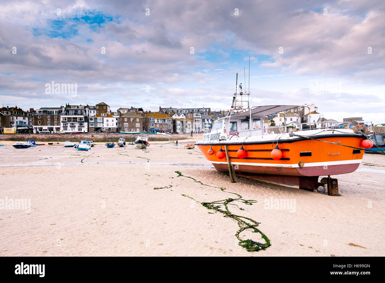 Low tide at St Ives harbour in Cornwall. Stock Photo