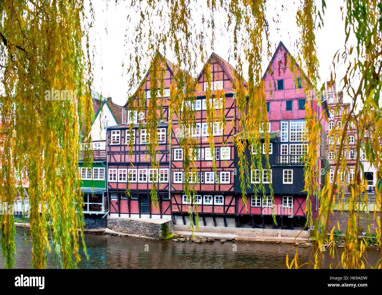 Old houses in luneburg niedersachsen hires stock photography and images Alamy