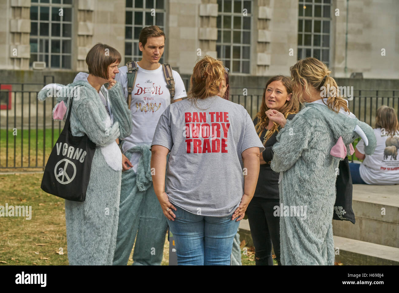 anti ivory trade protestors Stock Photo