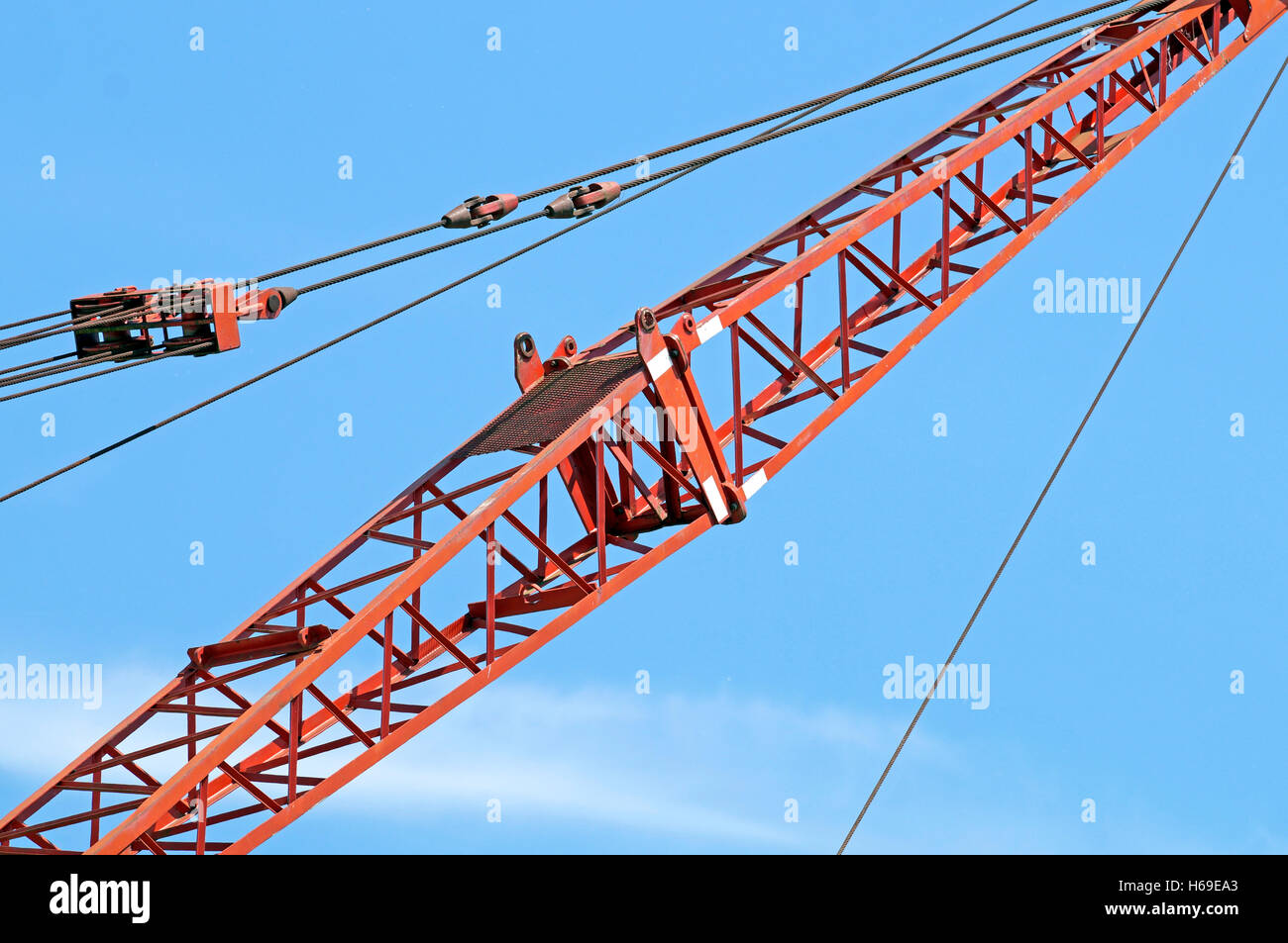 Crane boom arm hires stock photography and images Alamy