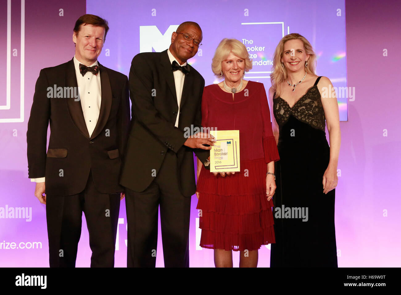The Duchess of Cornwall Duchess with Paul Beatty, the winner of the 2016 Man Booker Prize for his novel 'The Sellout' and Luke Ellis (left) and Dr Amanda Foreman at the 2016 Man Booker Prize award ceremony at The Guildhall 2016 in London. Stock Photo