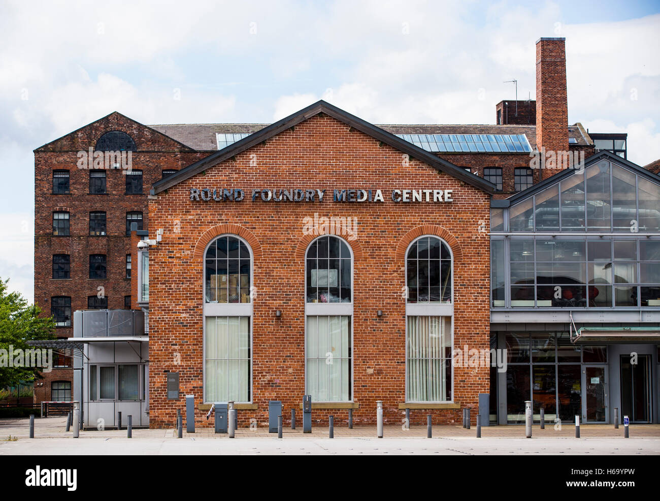 Round Foundry Media Centre, South Bank, Leeds Stock Photo - Alamy