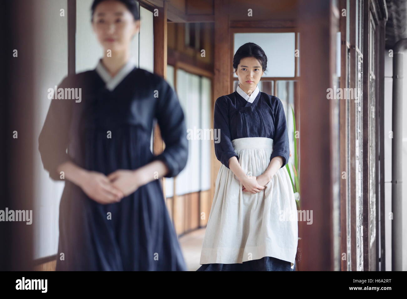 RELEASE DATE: June 1, 2016 TITLE: The Handmaiden STUDIO: Magnolia Pictures DIRECTOR: Chan-Wook Park PLOT: A woman is hired as a handmaiden to a Japanese heiress, but secretly she is involved in a plot to defraud her STARRING: Min-hee Kim, Jung-woo Ha, Jin-woong Jo (Credit: c Magnolia Pictures/Entertainment Pictures/) Stock Photo