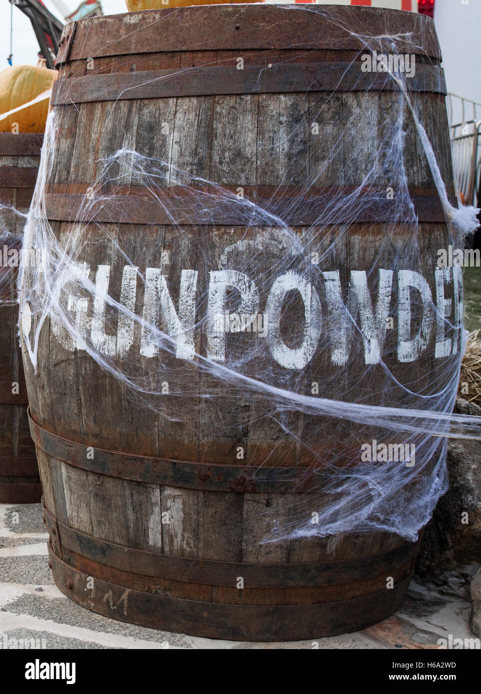 Barrels of gunpowder; Gun powder, lettered and stencilled Whisky barrel