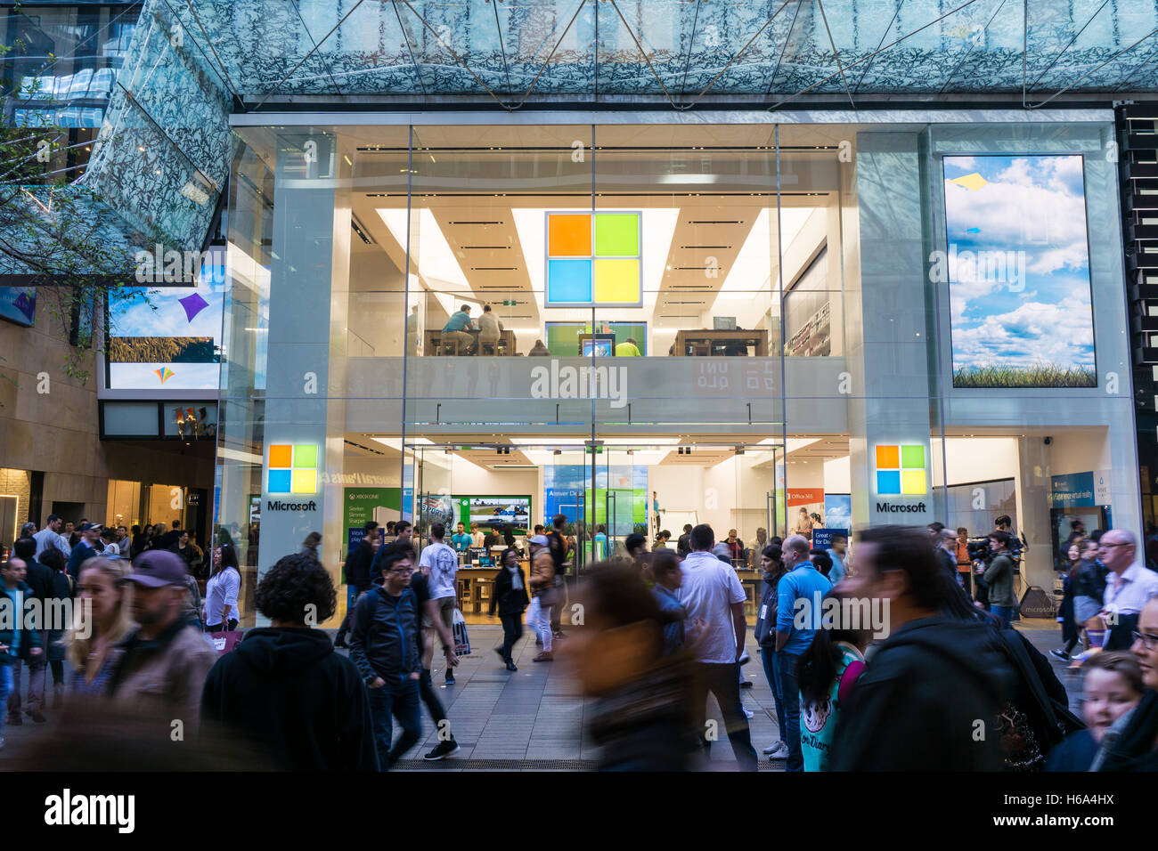 The Flagship Australian Microsoft retail shop in Pitt St Mall, Sydney Stock Photo