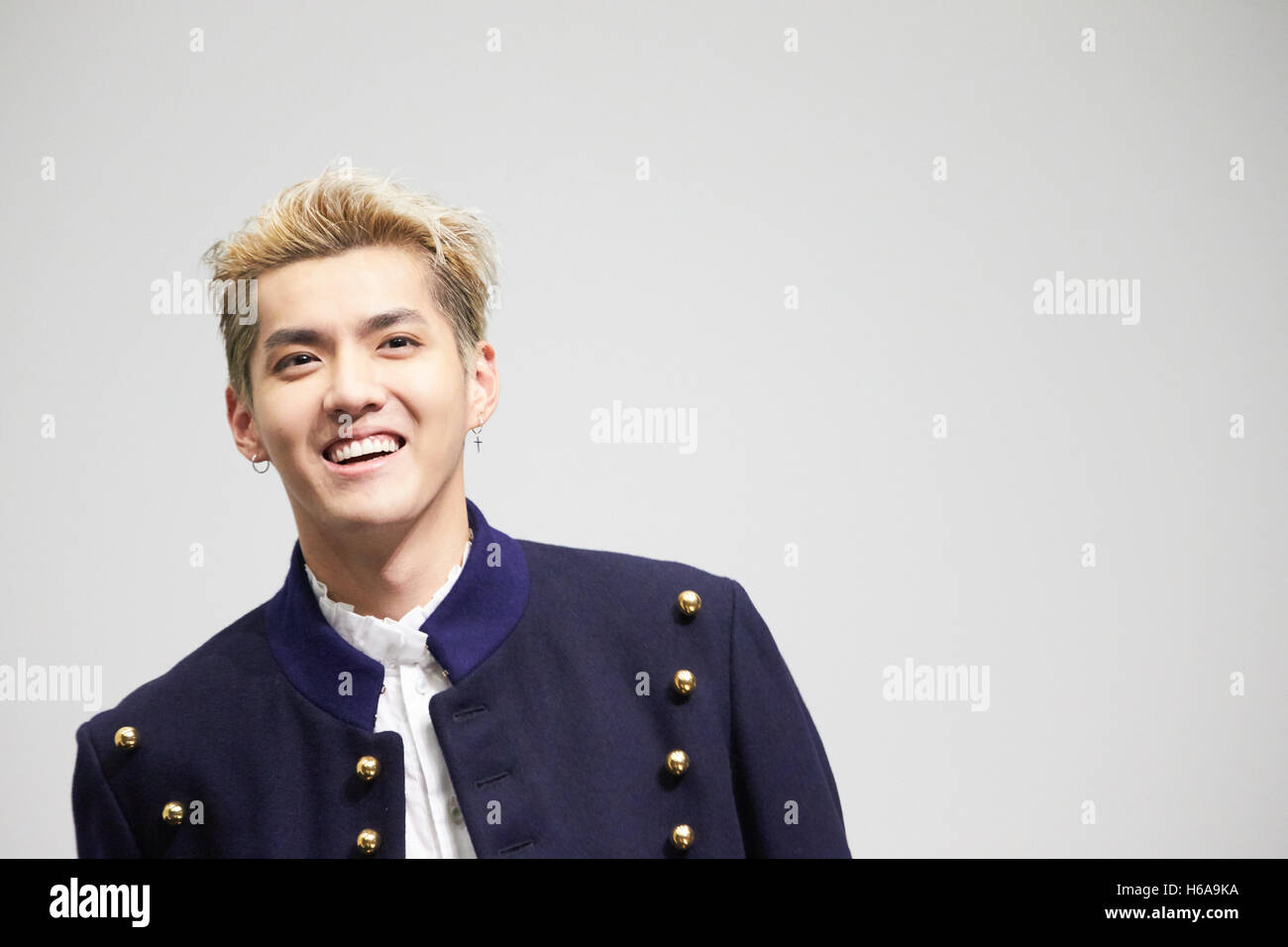 Wu yifan hi-res stock photography and images - Alamy