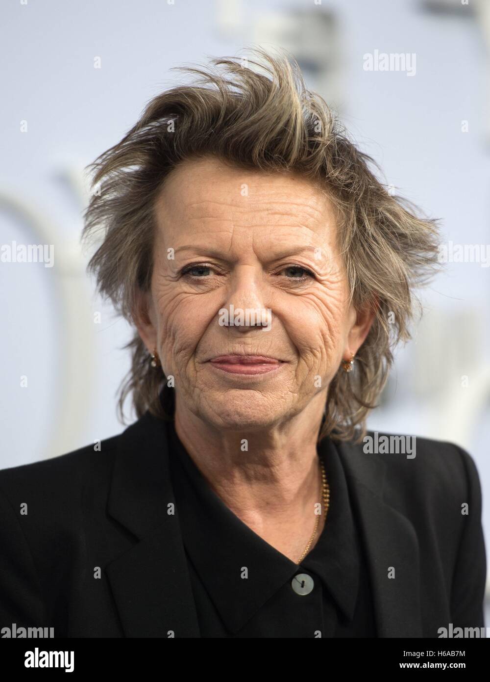 Connie palmen hires stock photography and images Alamy