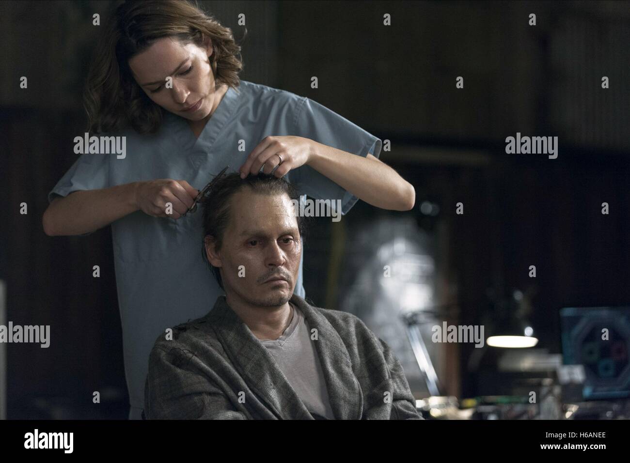 Rebecca Hall Johnny Depp Transcendence 2014 Stock Photo Alamy