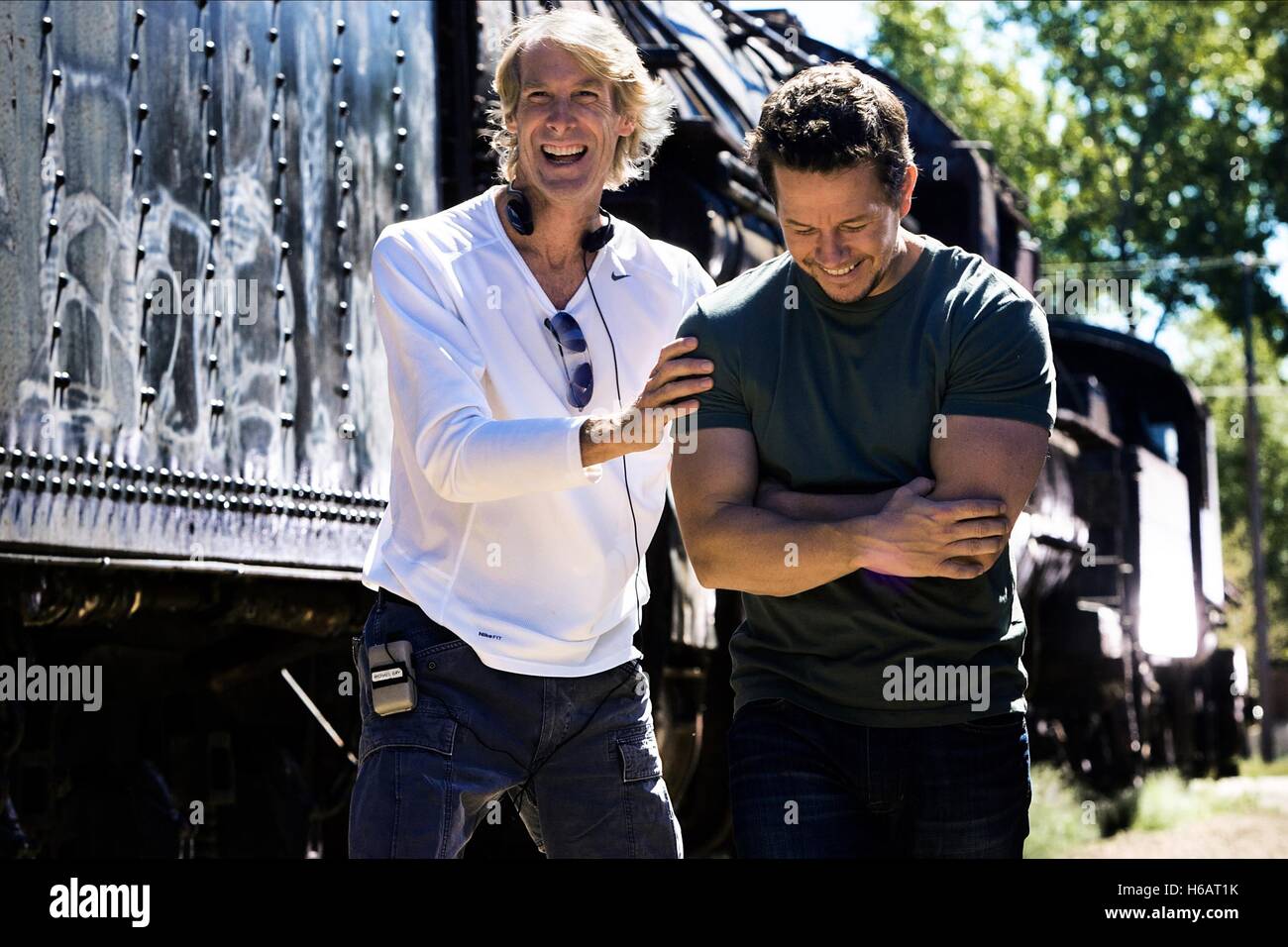 mark wahlberg transformers 4