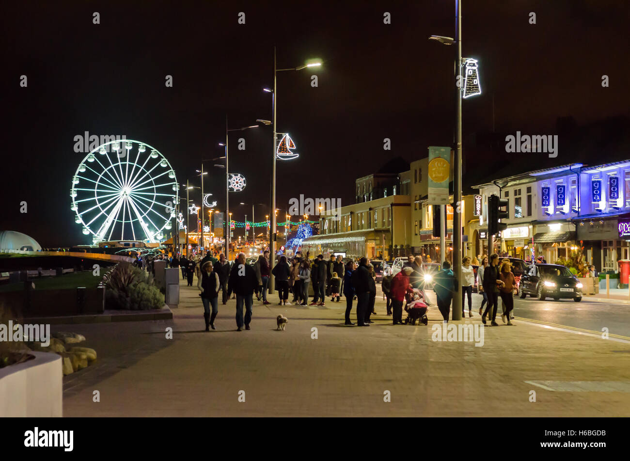 Crowds on the Promenade at Seaburn, Sunderland, during Sunderland Illuminations 2016 Stock Photo