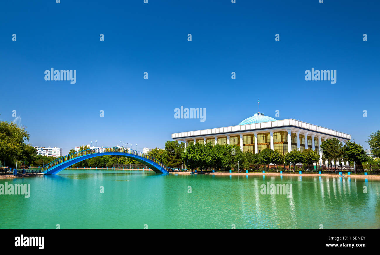 The Parliament of Uzbekistan in Tashkent Stock Photo