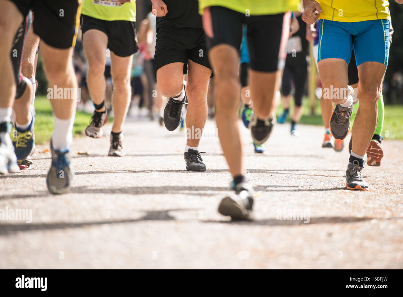 Long distance runners legs hires stock photography and images Alamy
