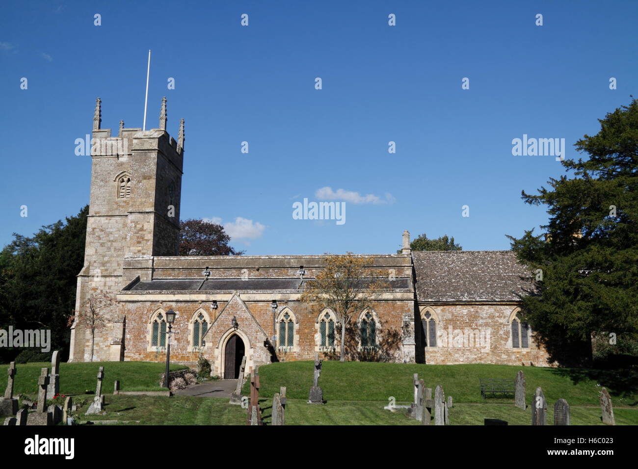 St. Andrew Church Kingham Stock Photo - Alamy